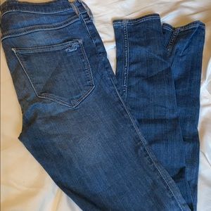 Hollister skinny jeans